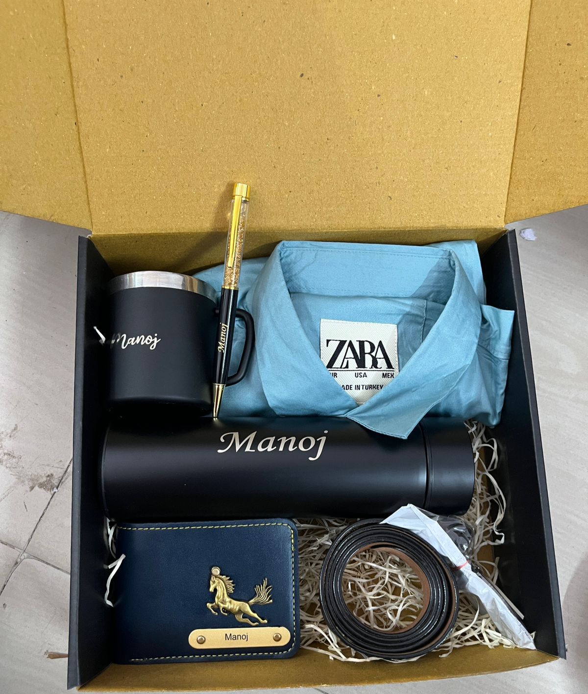 Customized Men's Premium Apparel and Matte Black Accessory Gift Hamper