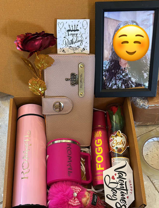 Elegant Customized Gift Box for Her – Personalized Name Clutch, Temperature Flask & Fragrance Combo